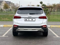 Photo of the vehicle Hyundai Santa Fe