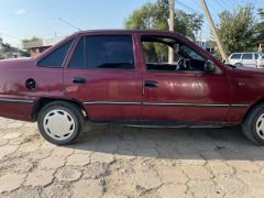 Сүрөт унаа Daewoo Nexia