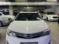 Сүрөт унаа Toyota Camry