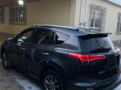 Сүрөт унаа Toyota RAV4