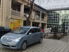 Сүрөт унаа Toyota Corolla Verso