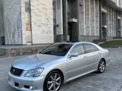 Фото авто Toyota Crown