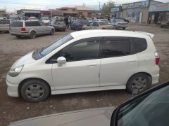 Фото авто Honda Fit