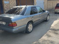 Фото авто Mercedes-Benz W124