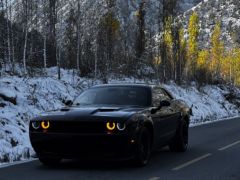 Photo of the vehicle Dodge Challenger