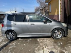 Photo of the vehicle Honda Fit