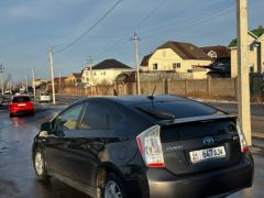 Сүрөт унаа Toyota Prius