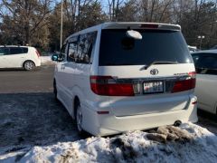 Photo of the vehicle Toyota Alphard