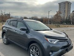 Сүрөт унаа Toyota RAV4