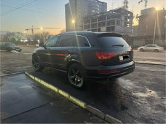 Photo of the vehicle Audi Q7