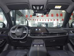 Фото авто Changan Qiyuan Q05