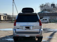 Photo of the vehicle Lexus GX