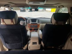 Photo of the vehicle Lexus LX