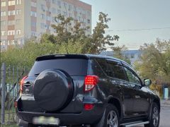 Сүрөт унаа Toyota RAV4