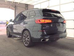 Фото авто BMW X5