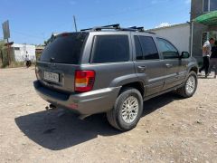 Сүрөт унаа Jeep Cherokee