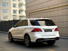 Сүрөт унаа Mercedes-Benz GLE