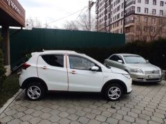 Фото авто BAIC EC3