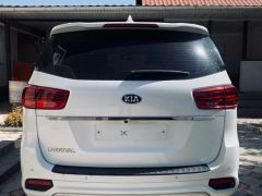 Фото авто Kia Carnival