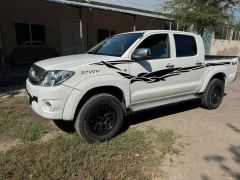 Фото авто Toyota Hilux