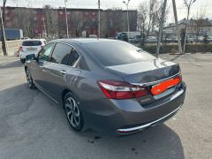 Фото авто Honda Accord