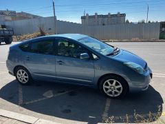 Сүрөт унаа Toyota Prius