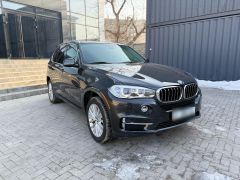 Photo of the vehicle BMW X5