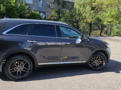 Сүрөт унаа Kia Sorento