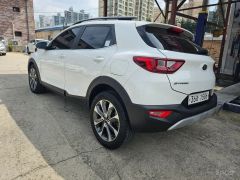 Фото авто Kia Stonic