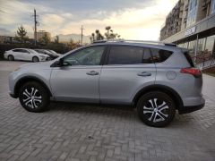 Photo of the vehicle Toyota RAV4