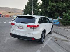 Сүрөт унаа Toyota Highlander