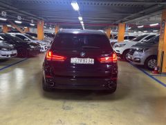 Photo of the vehicle BMW X5