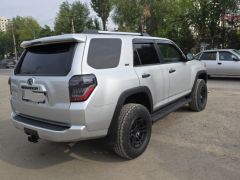 Photo of the vehicle Toyota 4Runner