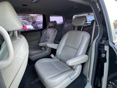 Сүрөт унаа Kia Carnival