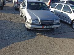 Сүрөт унаа Mercedes-Benz C-Класс