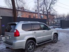 Photo of the vehicle Lexus GX