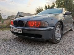 Фото авто BMW 5 серии