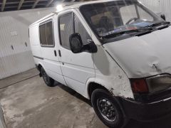 Фото авто Ford Transit