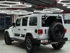 Фото авто Jeep Wrangler