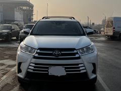 Сүрөт унаа Toyota Highlander