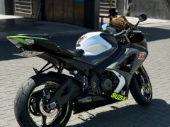 Сүрөт унаа Suzuki GSX-R 1000