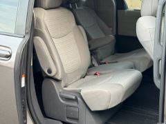 Фото авто Toyota Sienna