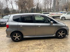 Фото авто Honda Fit