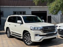 Фото авто Toyota Land Cruiser