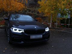 Photo of the vehicle BMW 5 Series