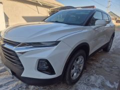 Сүрөт унаа Chevrolet Blazer