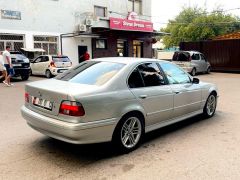 Photo of the vehicle BMW 5 Series