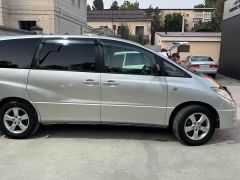 Фото авто Toyota Estima