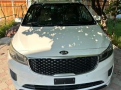 Photo of the vehicle Kia Carnival