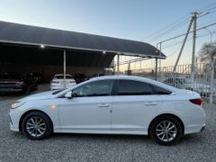 Photo of the vehicle Hyundai Sonata